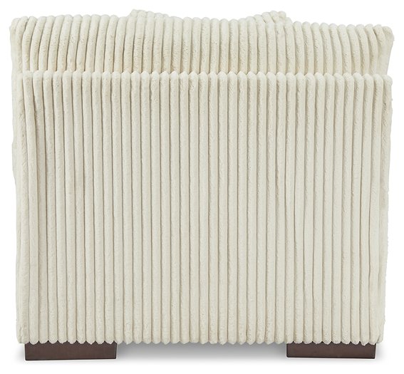 Lindyn Sectional - Luxe Home Furnishings (Jersey City, NJ)