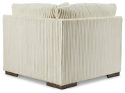 Lindyn Sectional - Luxe Home Furnishings (Jersey City, NJ)