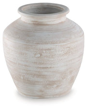 Meadie Vase - Luxe Home Furnishings (Jersey City, NJ)