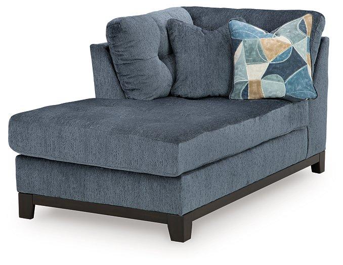 Maxon Place Sectional with Chaise - Luxe Home Furnishings (Jersey City, NJ)
