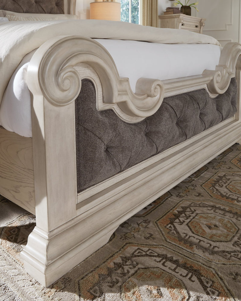 Bruchandi Upholstered Bed - Luxe Home Furnishings (Jersey City, NJ)