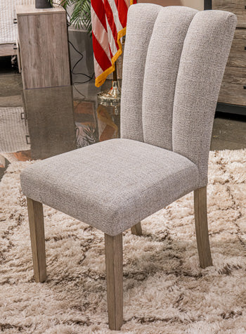 Larawyn Dining Chair - Luxe Home Furnishings (Jersey City, NJ)