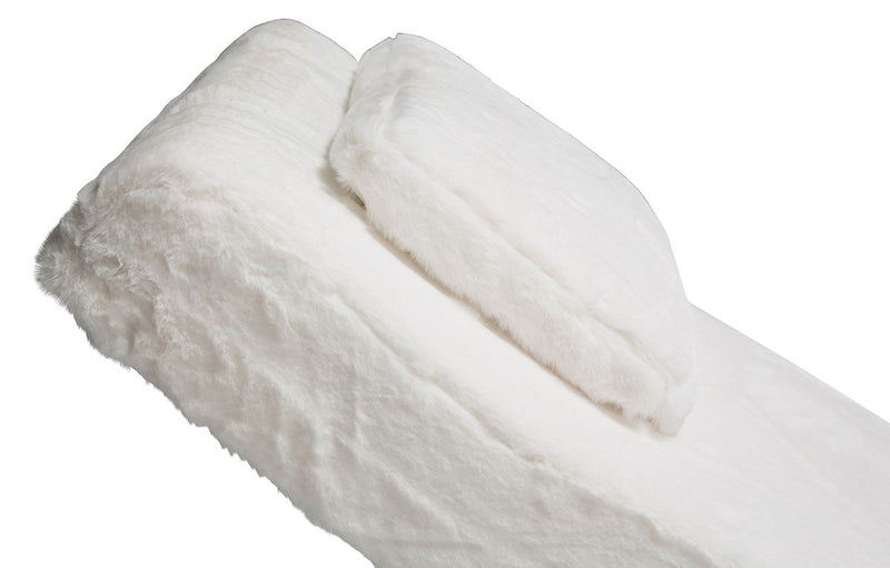 Aico Furniture Trance Upholstered Chaise in White TR-ASTRO41-MST-13