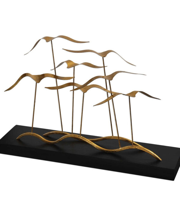 FLOCK OF SEAGULLS SCULPTURE