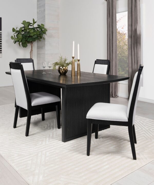 Brookmead Dining Set - Luxe Home Furnishings (Jersey City, NJ)