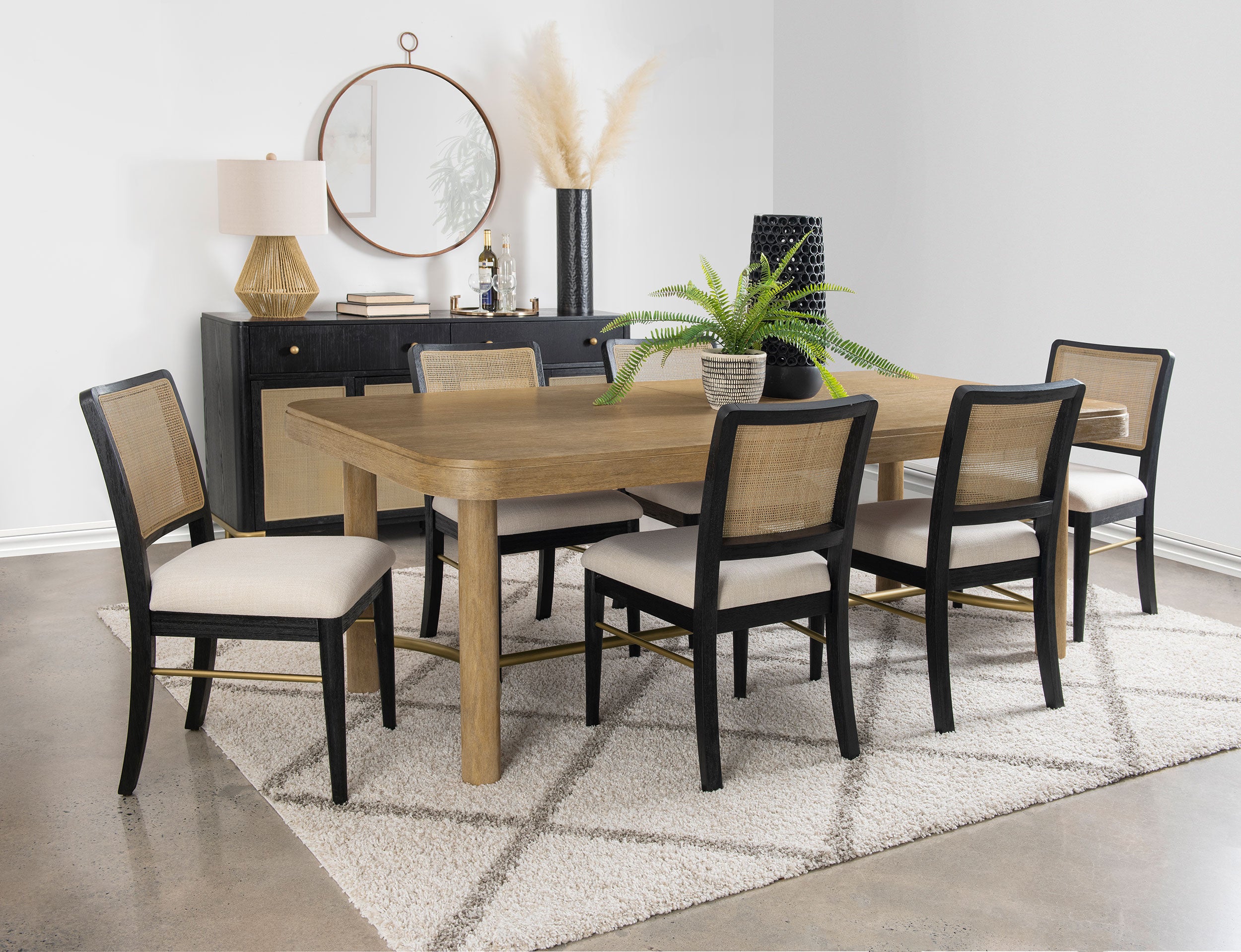 Arini Dining Set - Luxe Home Furnishings (Jersey City, NJ)