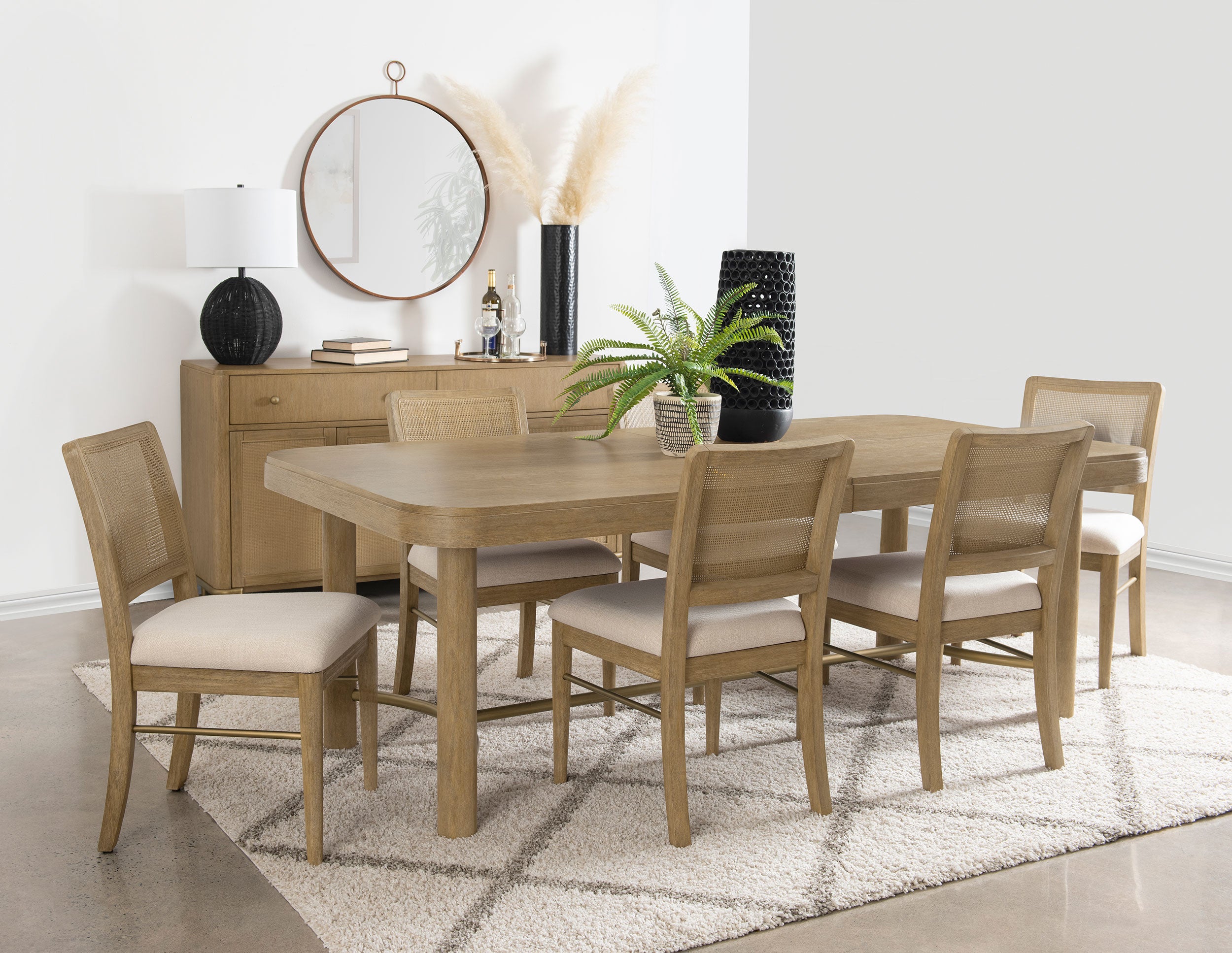 Arini Dining Set - Luxe Home Furnishings (Jersey City, NJ)