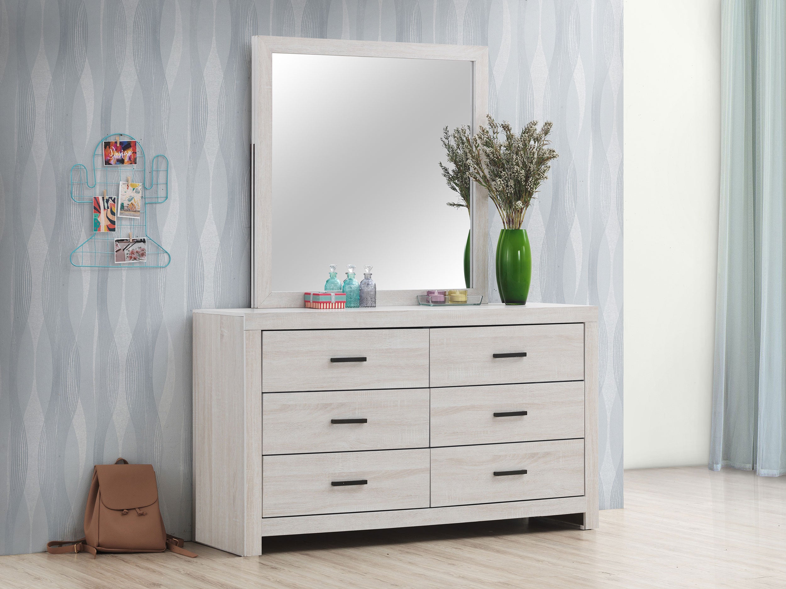 Brantford Dresser with Mirror - Luxe Home Furnishings (Jersey City, NJ)
