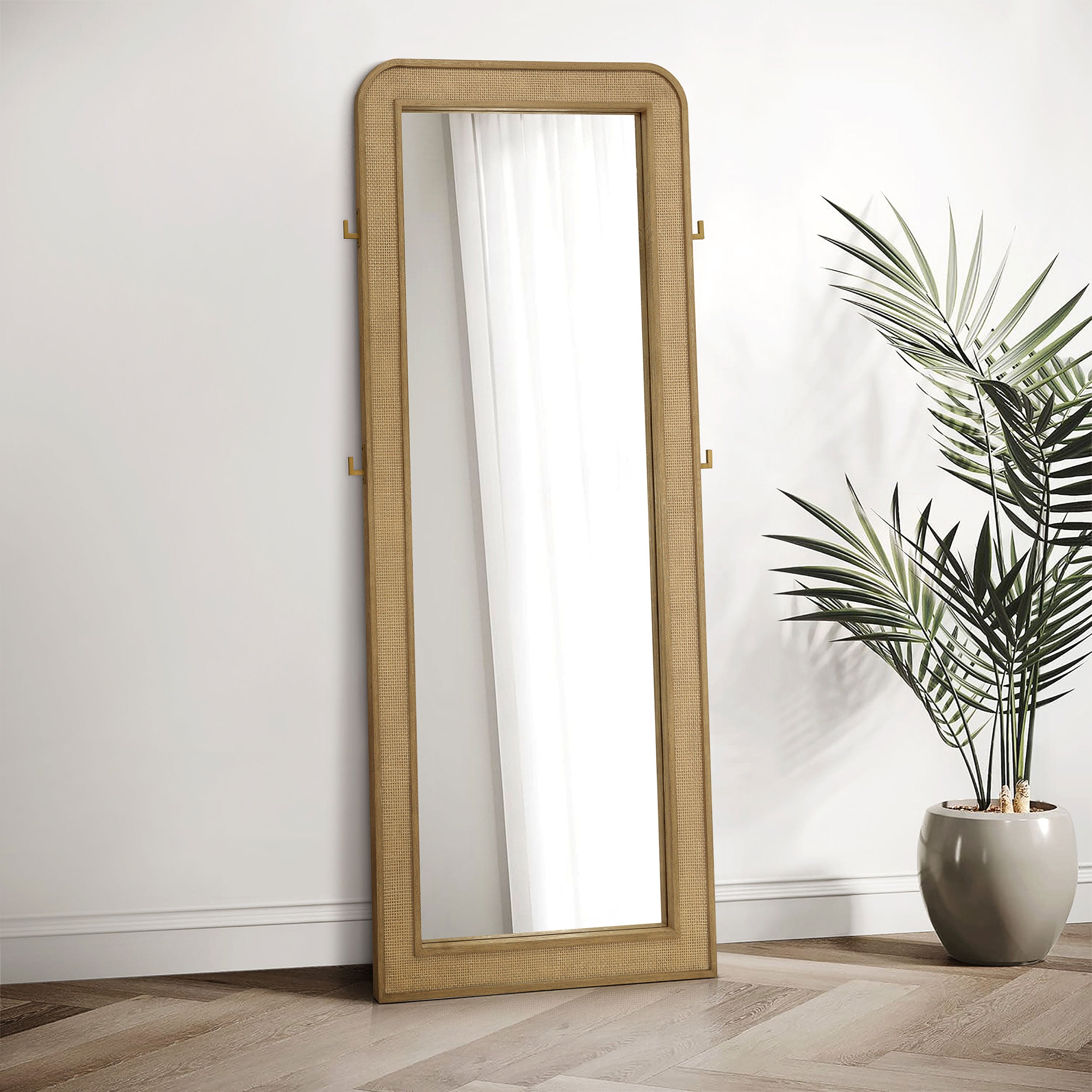 Arini Floor Mirror - Luxe Home Furnishings (Jersey City, NJ)