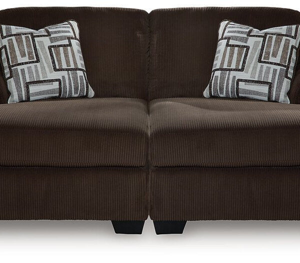 Kimlee Super Chaise