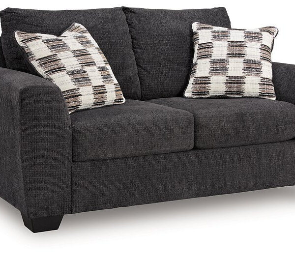 Loreo Loveseat
