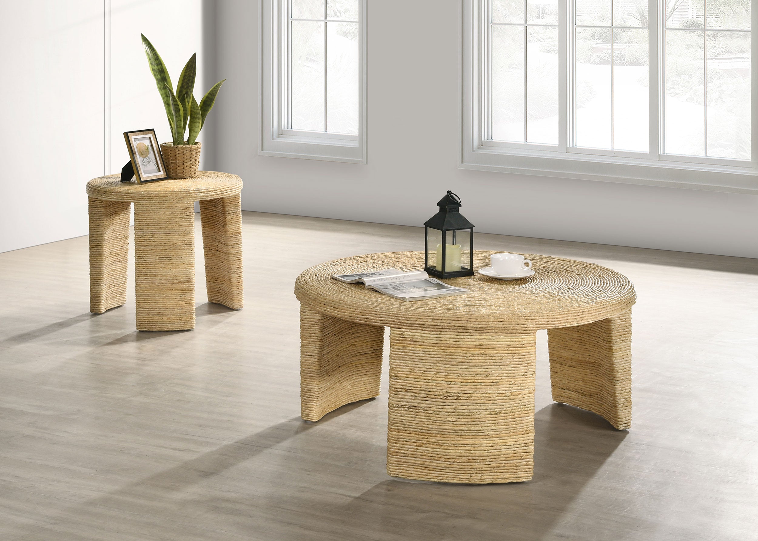 Artina End Table - Luxe Home Furnishings (Jersey City, NJ)