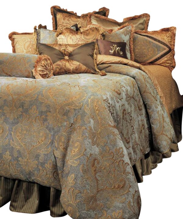 AICO Elizabeth13-pc King Comforter Set in Aqua image