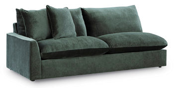 Carriage View Sectional - Image 2