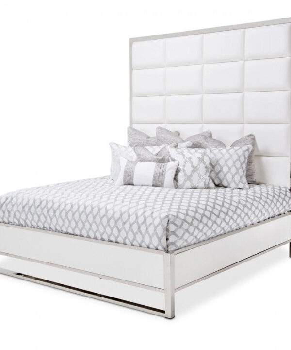 Aico State St Metal Cal King Panel Bed in Glossy White image