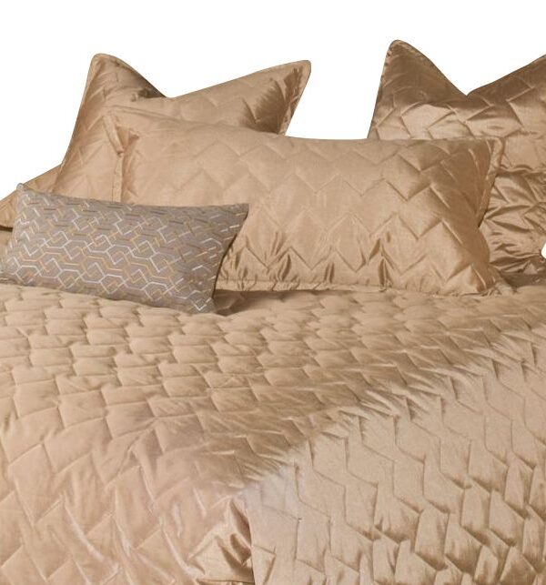 AICO Cosmopolitan 3-pc Queen Coverlet Set in Champagne image