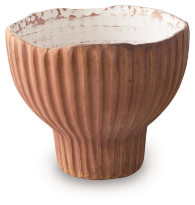 Orban Vase - Luxe Home Furnishings (Jersey City, NJ)