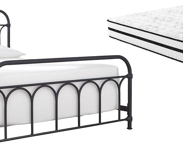 Nashburg Queen Bedroom Set
