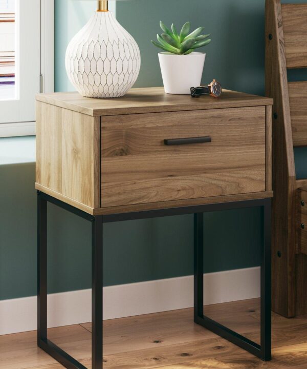 Deanlow Nightstand - Luxe Home Furnishings (Jersey City, NJ)