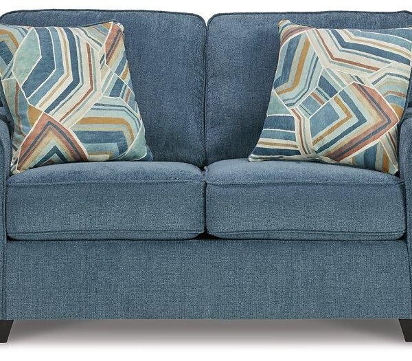 Cashton Loveseat