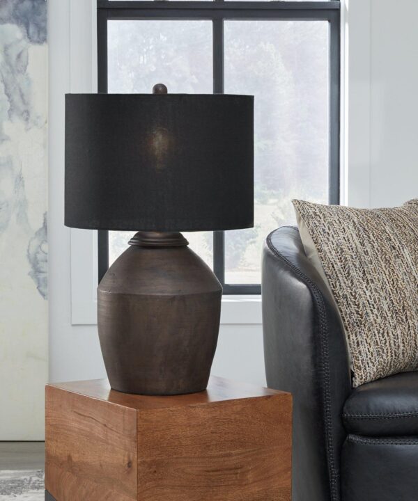 Naareman Lamp Set