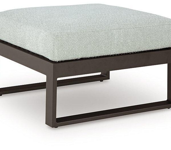 Beachloft Outdoor Ottoman with Cushion