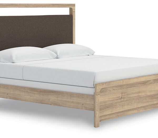 Kinlanni Upholstered Bed