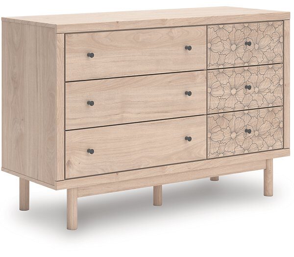 Arloster Dresser