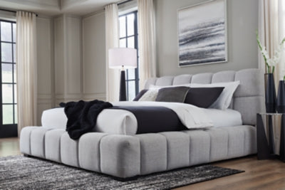 Grendusk Upholstered Bed - Luxe Home Furnishings (Jersey City, NJ)