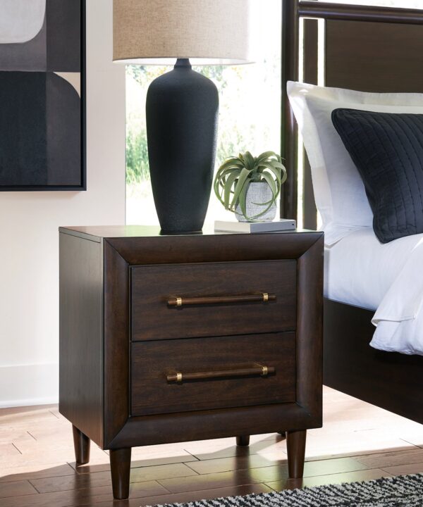 Dantenton Nightstand - Luxe Home Furnishings (Jersey City, NJ)