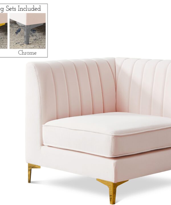 Alina Pink Velvet Corner Chair - Luxe Home Furnishings (Jersey City, NJ)