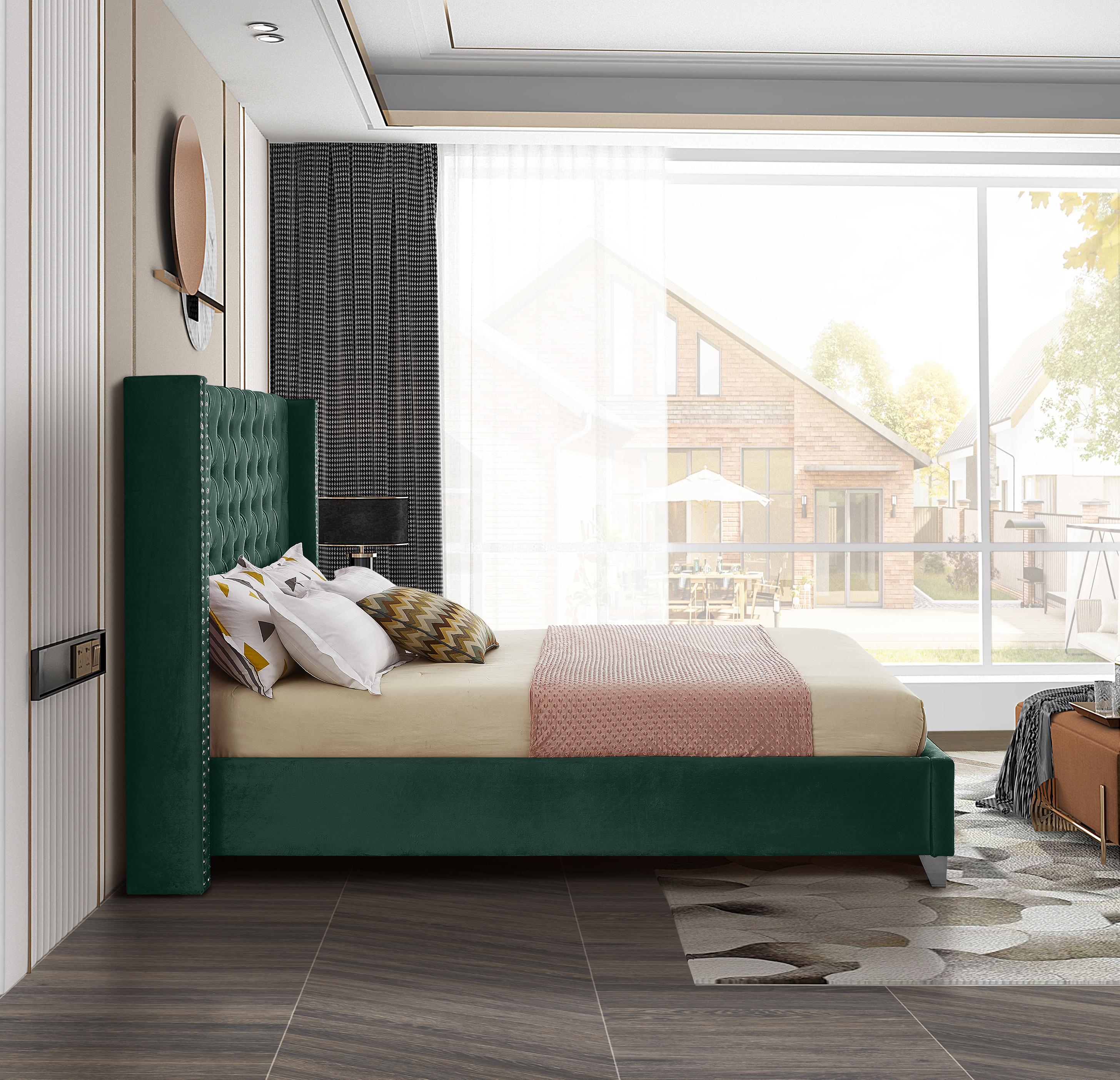 Aiden Green Velvet King Bed - Luxe Home Furnishings (Jersey City, NJ)