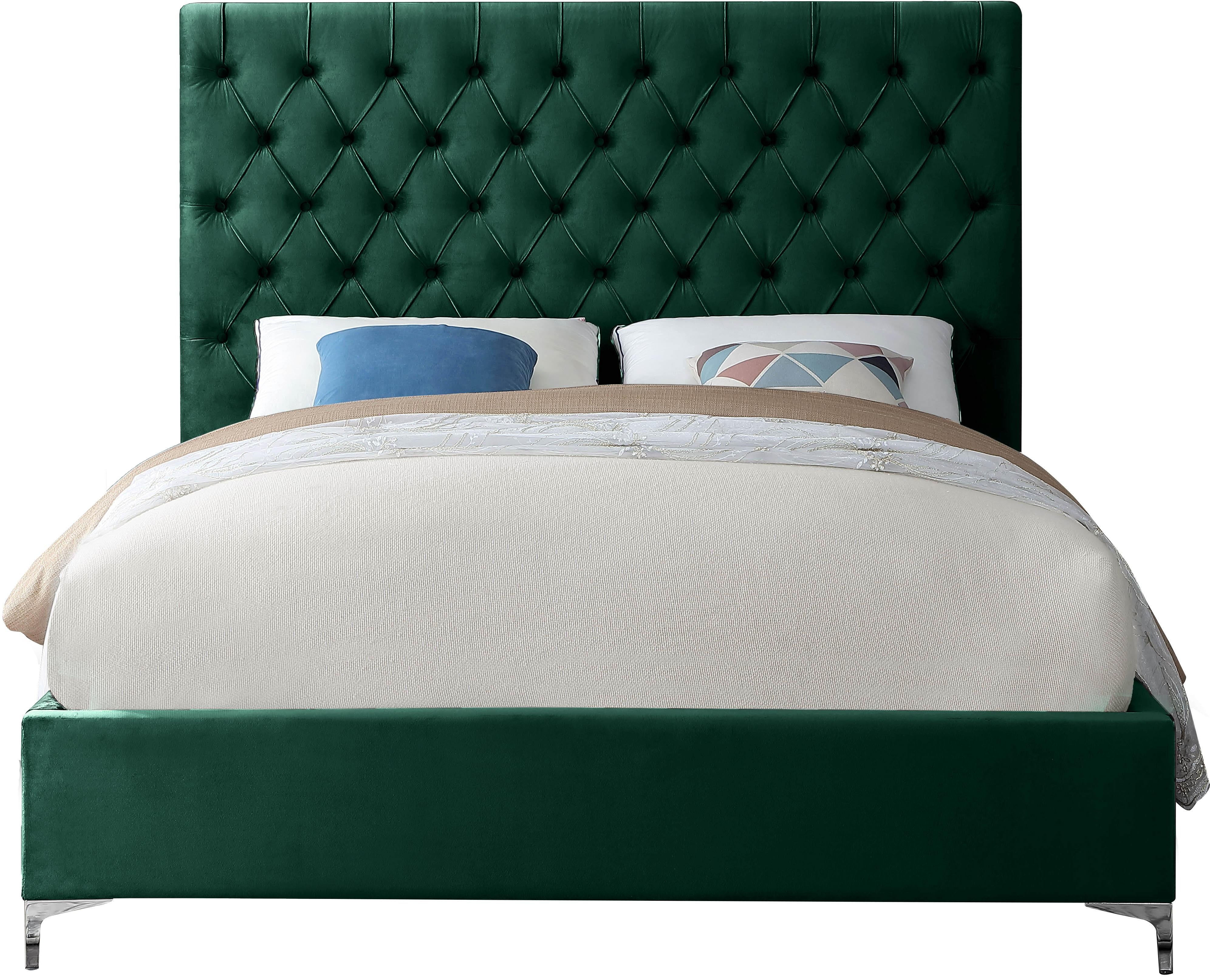 Cruz Green Velvet Queen Bed - Image 3