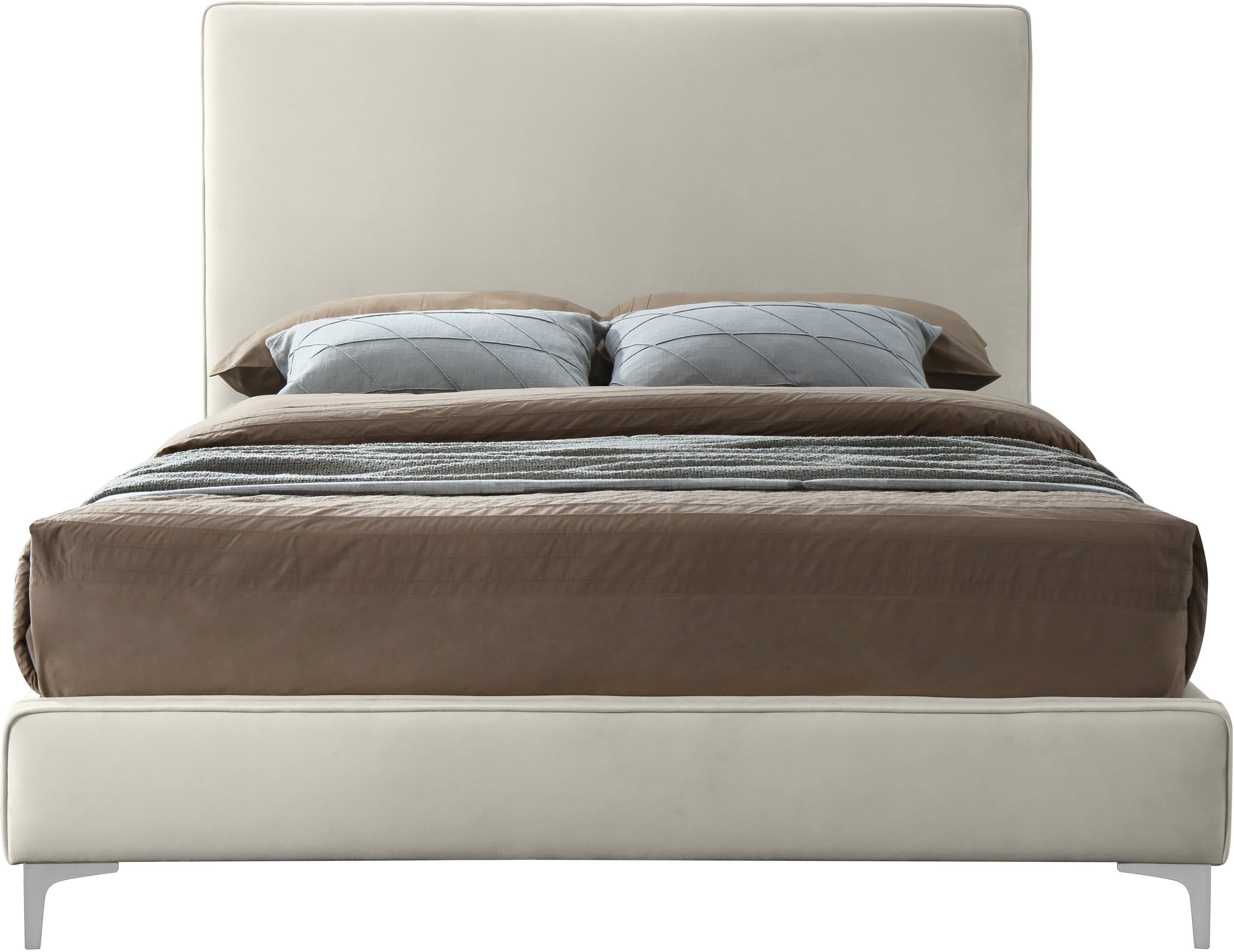 Geri Cream Velvet Full Bed - Luxe Home Furnishings (Jersey City, NJ)