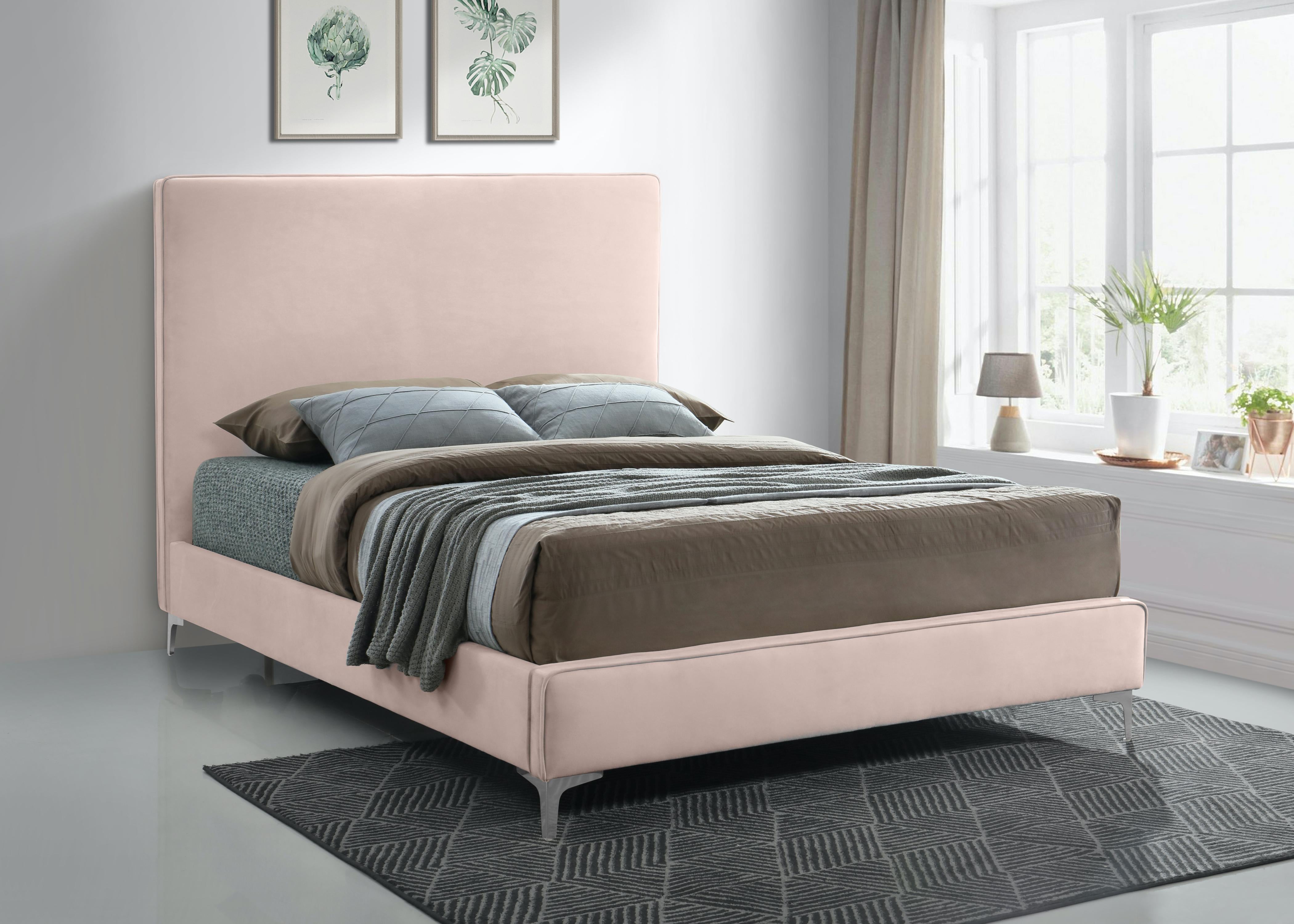 Geri Pink Velvet King Bed - Luxe Home Furnishings (Jersey City, NJ)