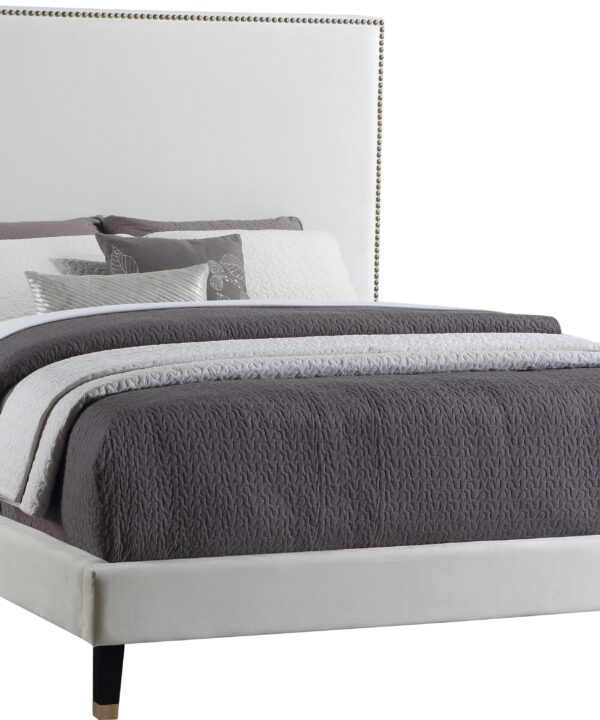 Harlie Cream Velvet Full Bed
