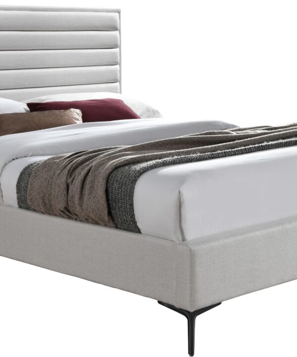 Hunter Cream Linen Queen Bed