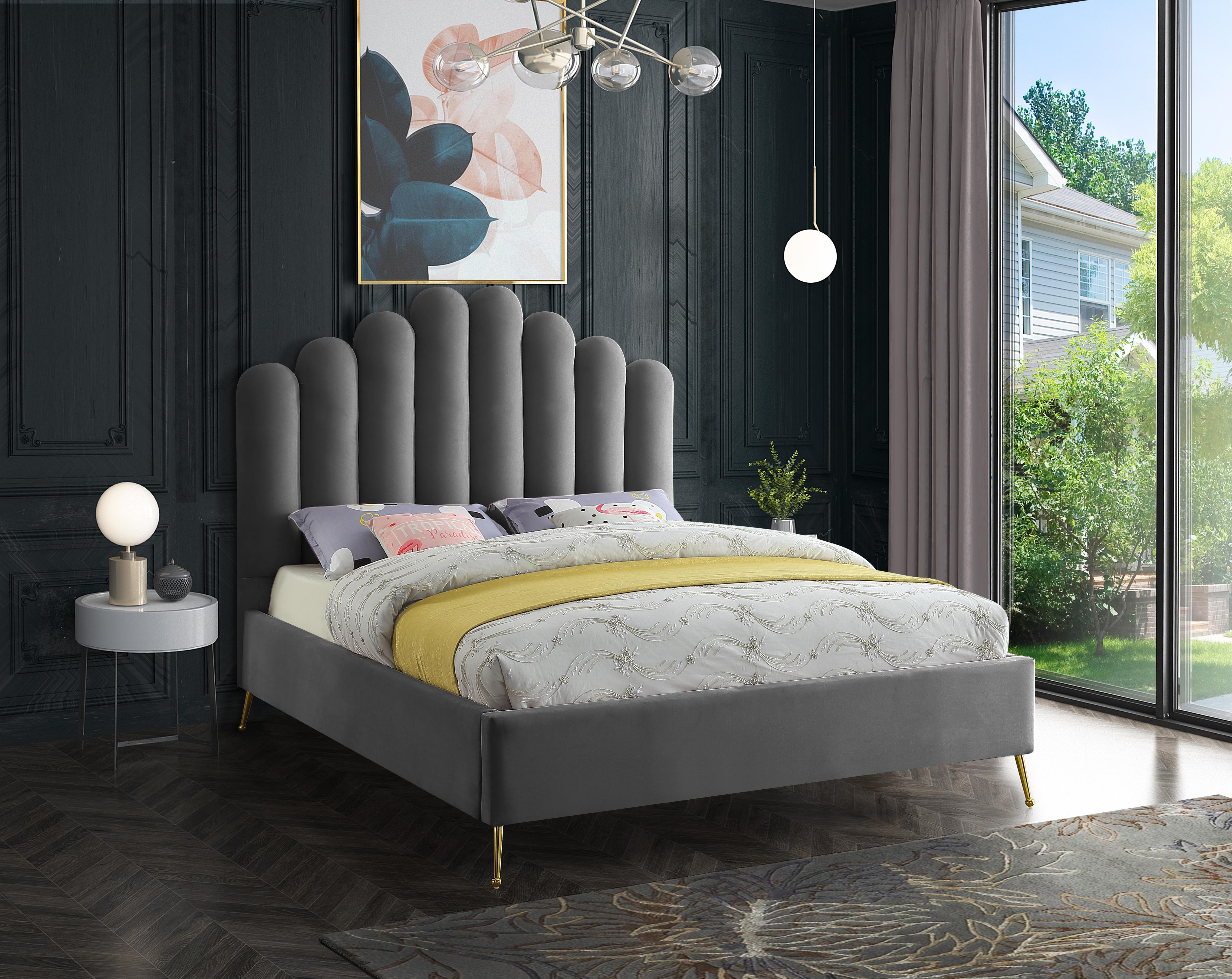 Lily Grey Velvet King Bed - Image 2