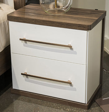 Kendanport Nightstand - Luxe Home Furnishings (Jersey City, NJ)