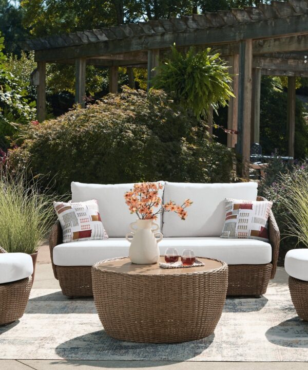 Double Point Outdoor Seating Set - Luxe Home Furnishings (Jersey City, NJ)