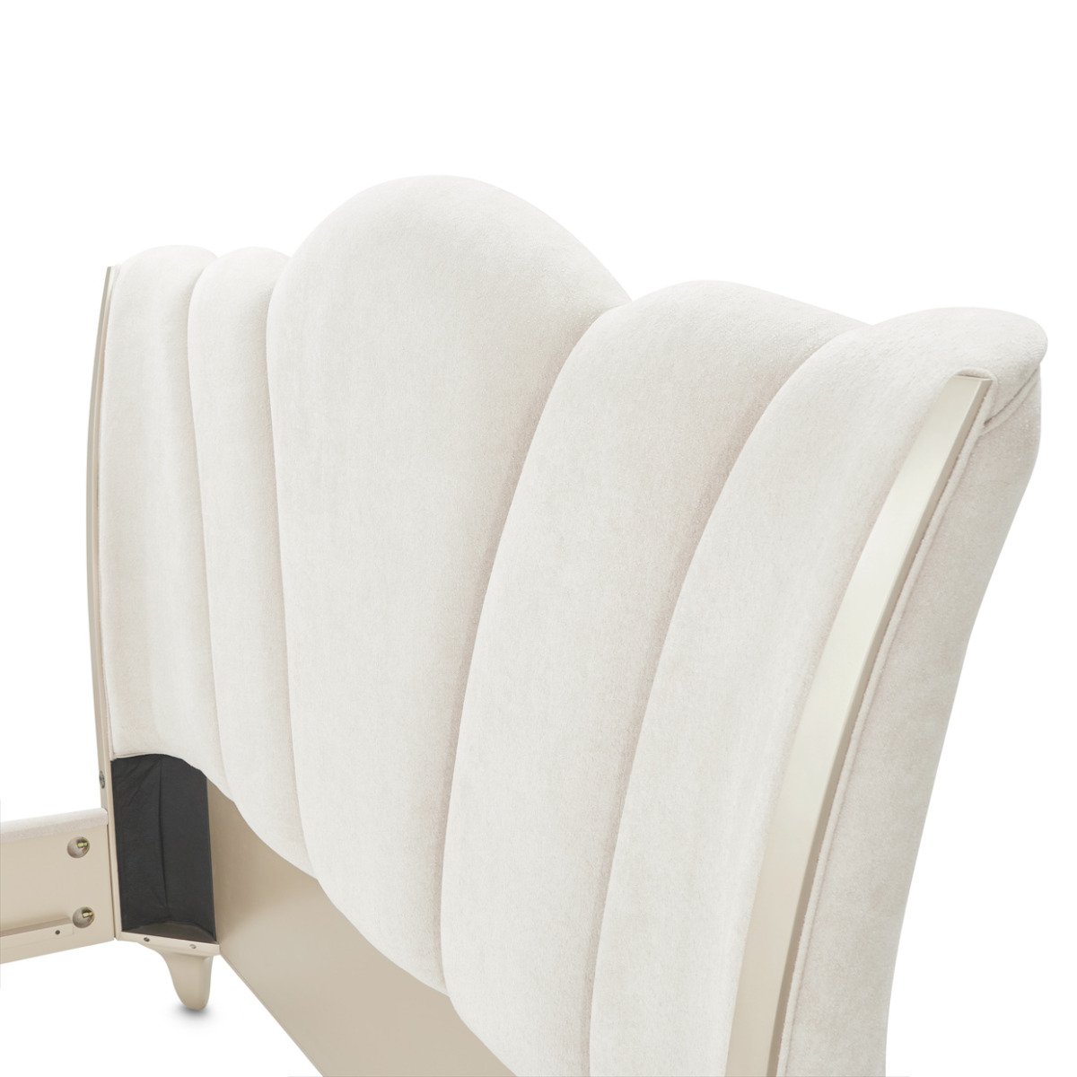 AICO Furniture La Marisia California King Upholstered Platform Bed in Creamy Pearl - Luxe Home Furnishings (Jersey City, NJ)